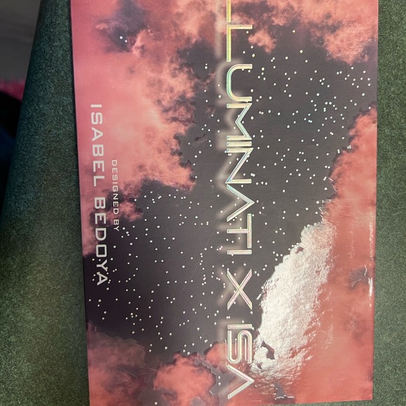 Eyeshadow palette - Picture 1 of 2